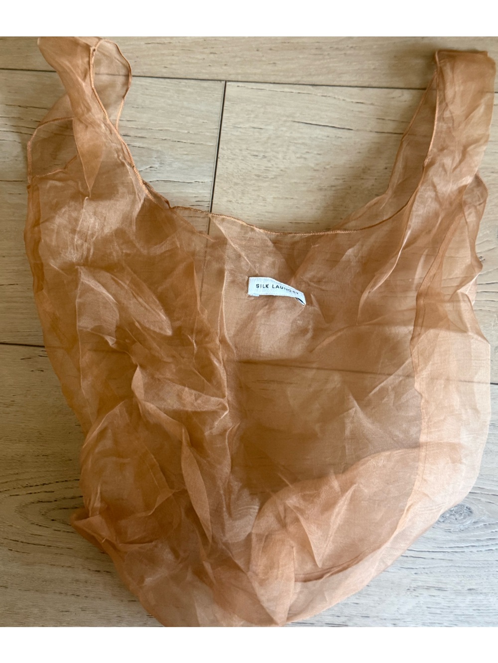 Silk Laundry tote